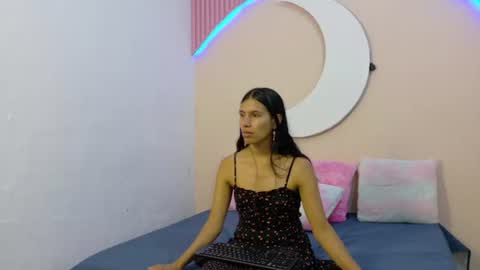 Snapshot of samanthalaurent chatting on July 2026 02:05:17 AM samanthalaurent online show from July 2026 02:05:17 AM