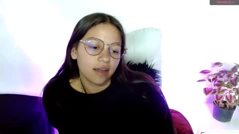 Samantha online show from February 2025 08:59:01 PM