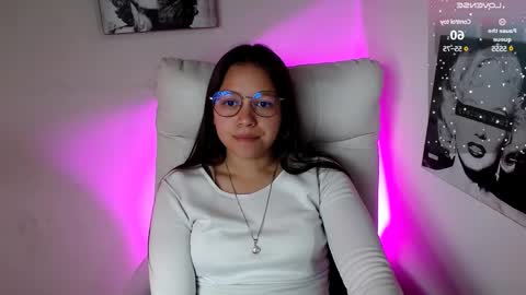 Samantha online show from February 2025 05:04:02 PM