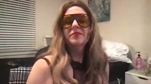 Samantha Vale online show from December 2025 03:01:02 AM