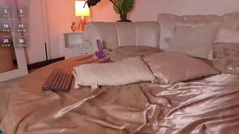 samara_halee online show from June 2026 12:32:02 AM