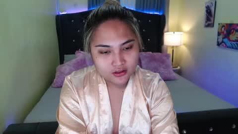 Snapshot of samaralovets chatting on December 2024 05:51:01 PM samara online show from December 2024 05:51:01 PM