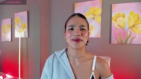 Samarha Gomez online show from November 2025 07:51:02 PM