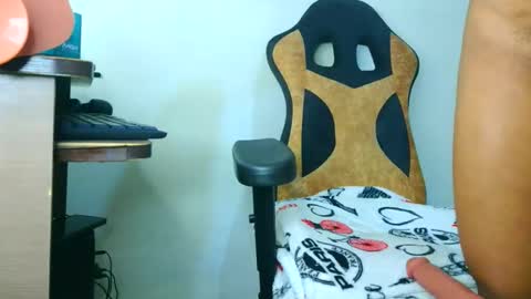 samary thomas online show from January 2026 02:05:01 AM