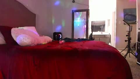 Yaya online show from February 2026 01:22:01 AM