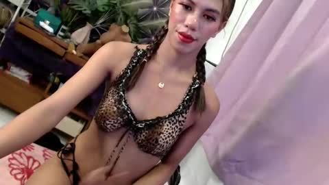 samatha_6969 online show from April 2026 10:32:02 AM