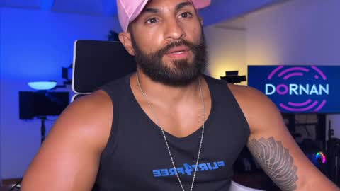 Snapshot of samdornan chatting on December 2024 11:34:02 PM Sam Dornan online show from December 2024 11:34:02 PM