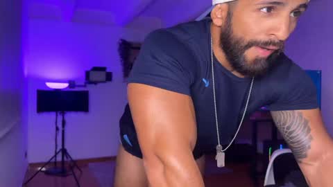 Snapshot of samdornan chatting on December 2024 10:55:02 PM Sam Dornan online show from December 2024 10:55:02 PM