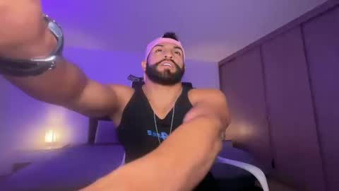 Snapshot of samdornan chatting on February 2025 11:54:01 PM Sam Dornan online show from February 2025 11:54:01 PM