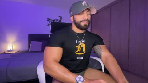 Snapshot of samdornan chatting on February 2025 11:46:01 PM Sam Dornan online show from February 2025 11:46:01 PM