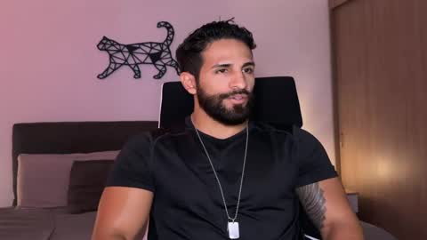 Snapshot of samdornan chatting on March 2025 11:24:02 PM Sam Dornan online show from March 2025 11:24:02 PM