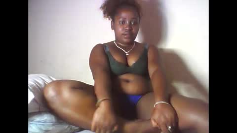 samirah_69 online show from April 2026 09:39:33 PM