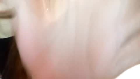 Mira online show from October 2025 03:45:01 PM