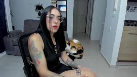 Snapshot of samismith77 chatting on November 2025 11:14:01 PM SARA online show from November 2025 11:14:01 PM