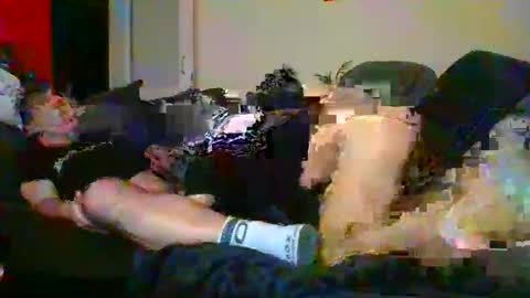 sexy lad looking for fun online show from January 2025 10:17:01 PM