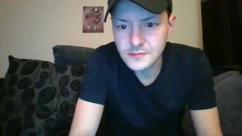 sexy lad looking for fun online show from January 2025 08:00:01 PM