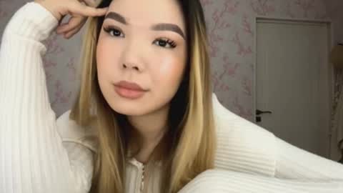 Snapshot of sammiesilvis chatting on February 2026 08:38:01 AM Elina online show from February 2026 08:38:01 AM