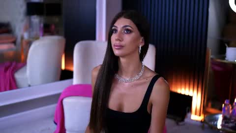 Snapshot of sammimonroe chatting on July 2026 04:16:01 AM Sammi online show from July 2026 04:16:01 AM