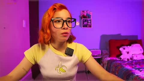 Snapshot of sammy__8 chatting on June 2026 04:44:02 AM Sammy online show from June 2026 04:44:02 AM