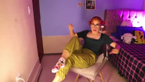 Snapshot of sammy__8 chatting on August 2026 01:04:02 AM Sammy online show from August 2026 01:04:02 AM