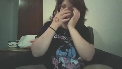 Snapshot of sammy_lyn chatting on March 2025 02:23:02 PM Sam online show from March 2025 02:23:02 PM