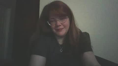 Snapshot of sammy_lyn chatting on May 2026 05:04:01 AM Sam online show from May 2026 05:04:01 AM