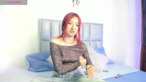 Snapshot of sammy_roseee chatting on May 2026 08:27:01 PM Sammy Rose online show from May 2026 08:27:01 PM