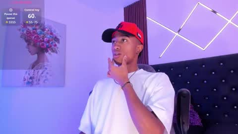 sammyyadams_ online show from October 2025 01:08:01 PM