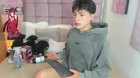 Snapshot of samu_foxxx chatting on June 2026 08:51:02 PM SAMU online show from June 2026 08:51:02 PM