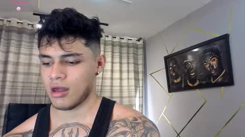 samu_lara online show from October 2025 07:47:01 PM