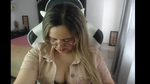 samy_vsn online show from February 2025 06:21:02 PM