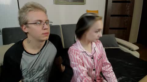 SamyScott online show from November 2025 10:25:02 AM