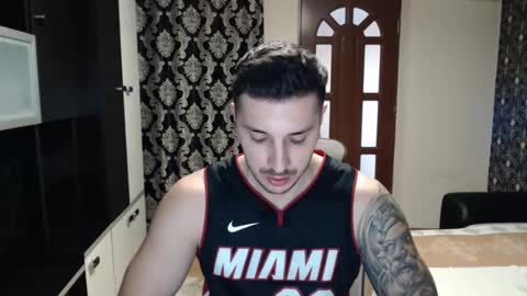Snapshot of sanchezerik4 chatting on January 2025 06:54:01 AM Sanchez Erik online show from January 2025 06:54:01 AM