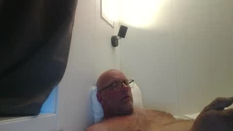 Snapshot of sandnesrune523 chatting on April 2026 06:55:02 PM sandnesrune523 online show from April 2026 06:55:02 PM