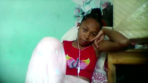 sandra1253099 online show from December 2025 07:06:02 AM