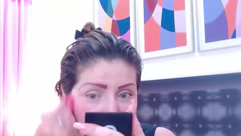 SANDRA online show from December 2025 10:13:01 AM