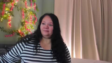 Snapshot of sandra__jacksen chatting on October 2025 02:51:02 AM sandra__jacksen online show from October 2025 02:51:02 AM