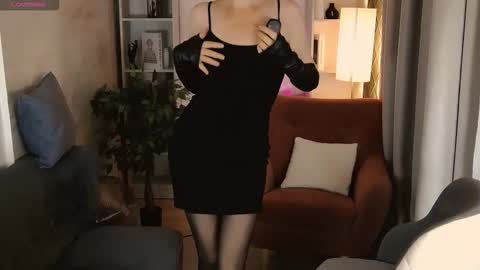 Sandra online show from September 2025 05:42:01 AM