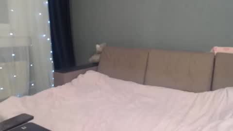 sandra_smith3007 online show from November 2025 05:55:02 PM