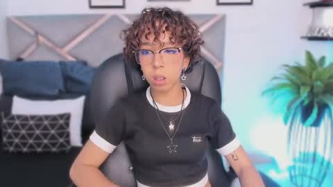 SANDRA online show from May 2026 02:30:01 AM