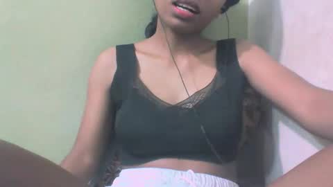 sandy735579 online show from February 2026 07:40:01 AM