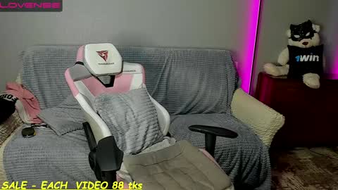 Sandy and Chris online show from January 2025 11:15:02 AM