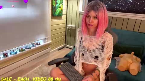 Sandy and Chris online show from February 2026 07:34:01 AM