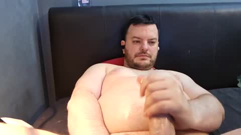 Snapshot of sanedazza chatting on December 2024 12:39:02 AM darren online show from December 2024 12:39:02 AM