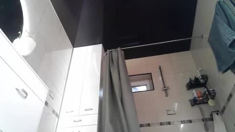 sanek7777 online show from October 2025 12:38:02 PM