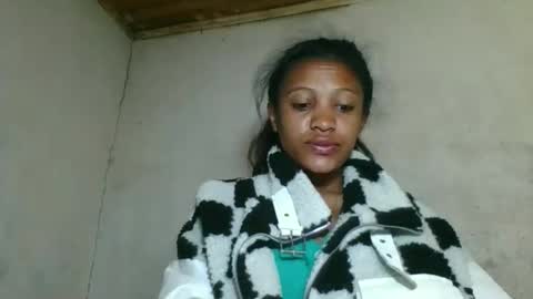 sanelie09 online show from February 2026 04:33:01 AM