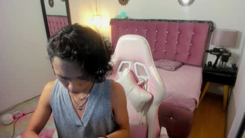 Sang online show from February 2026 07:24:02 PM