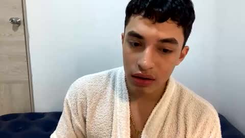 Snapshot of santi36rt chatting on May 2026 02:18:01 AM santi36rt online show from May 2026 02:18:01 AM