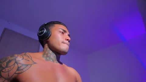Santi Ferrer online show from July 2026 12:07:01 AM