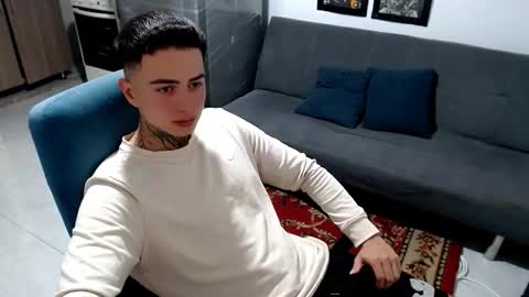 santi_ss online show from January 2026 12:48:02 AM